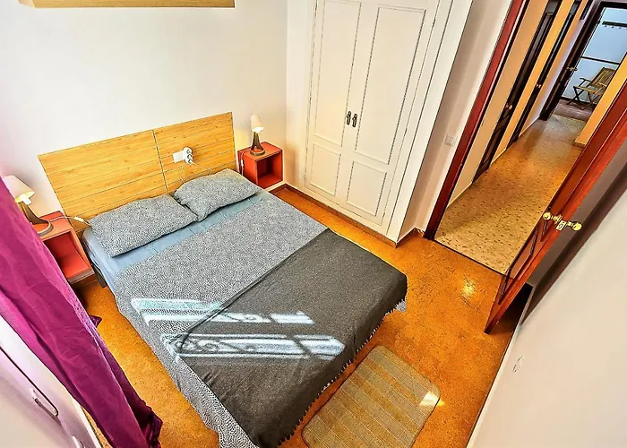 Misericordia Central 4-Bedroom Apartment With Lift